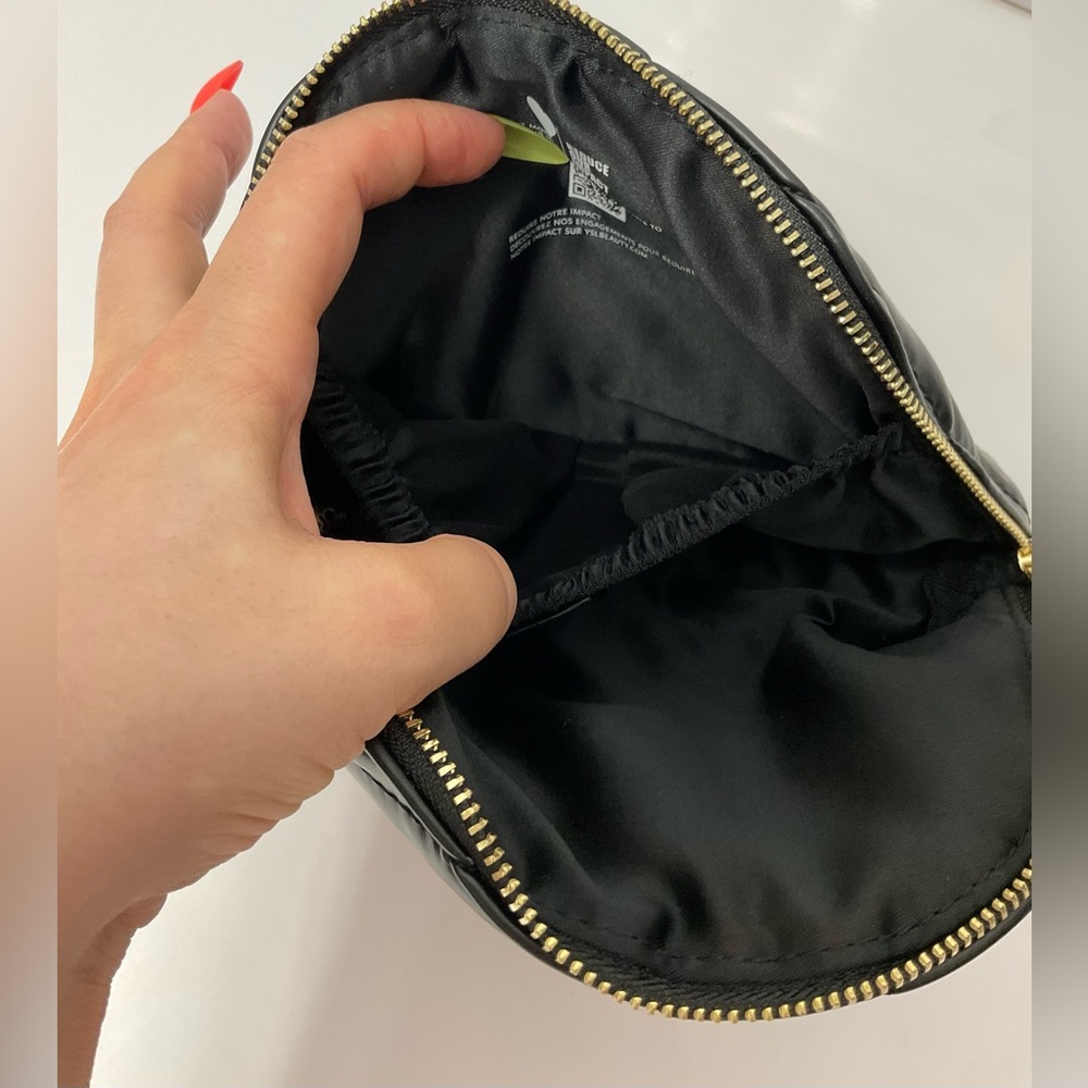 NWOT YSL Beauty pouch - Picture 5 of 9